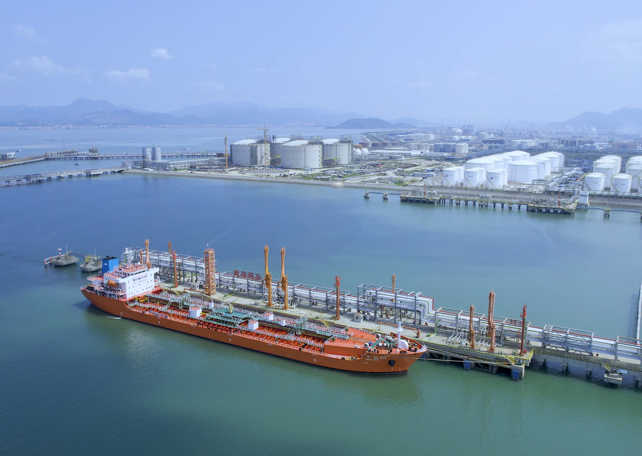 火狐电竞 - 点燃电竞激情,竞出非凡杰出!